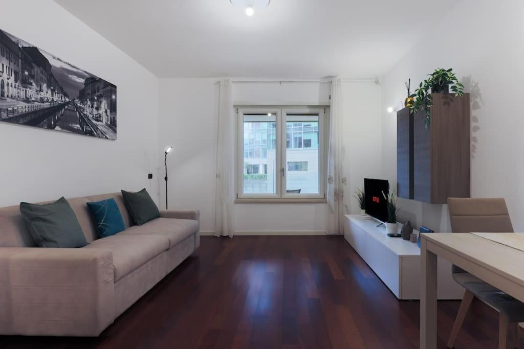 Comfort Suite Milano Centrale With Fast Wifi And Free Netflix Eksteriør bilde