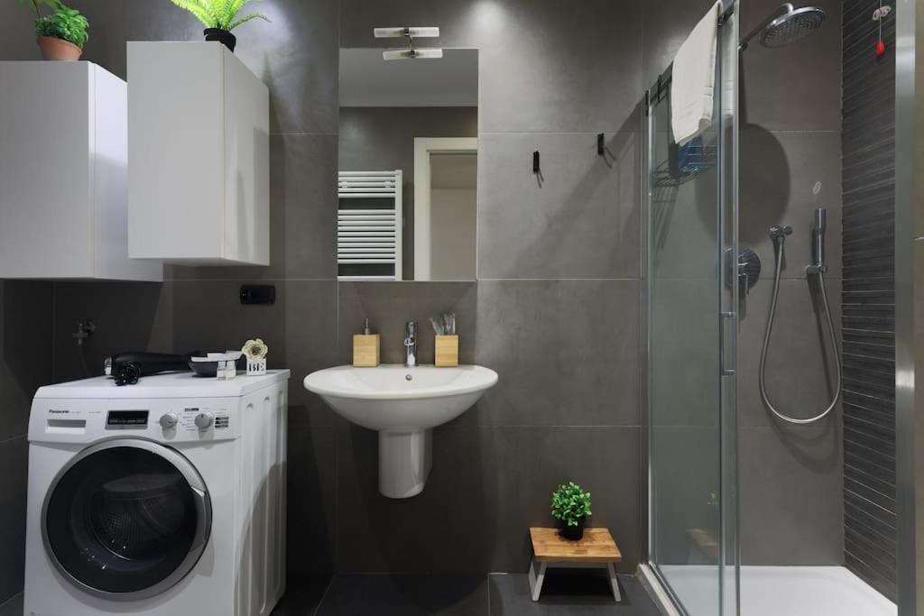 Comfort Suite Milano Centrale With Fast Wifi And Free Netflix Eksteriør bilde
